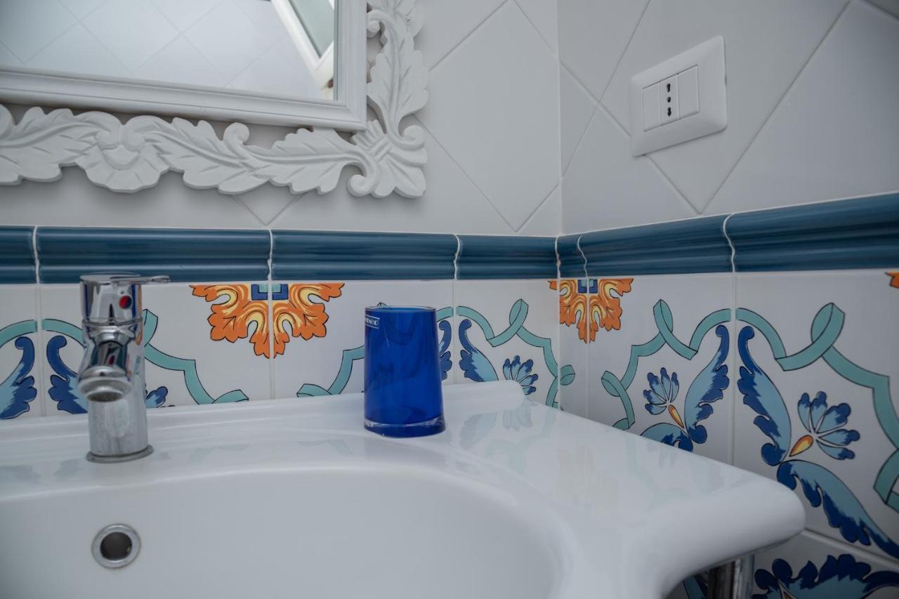 L'Arco Dell'Abate Bed & Breakfast Oria  Eksteriør bilde