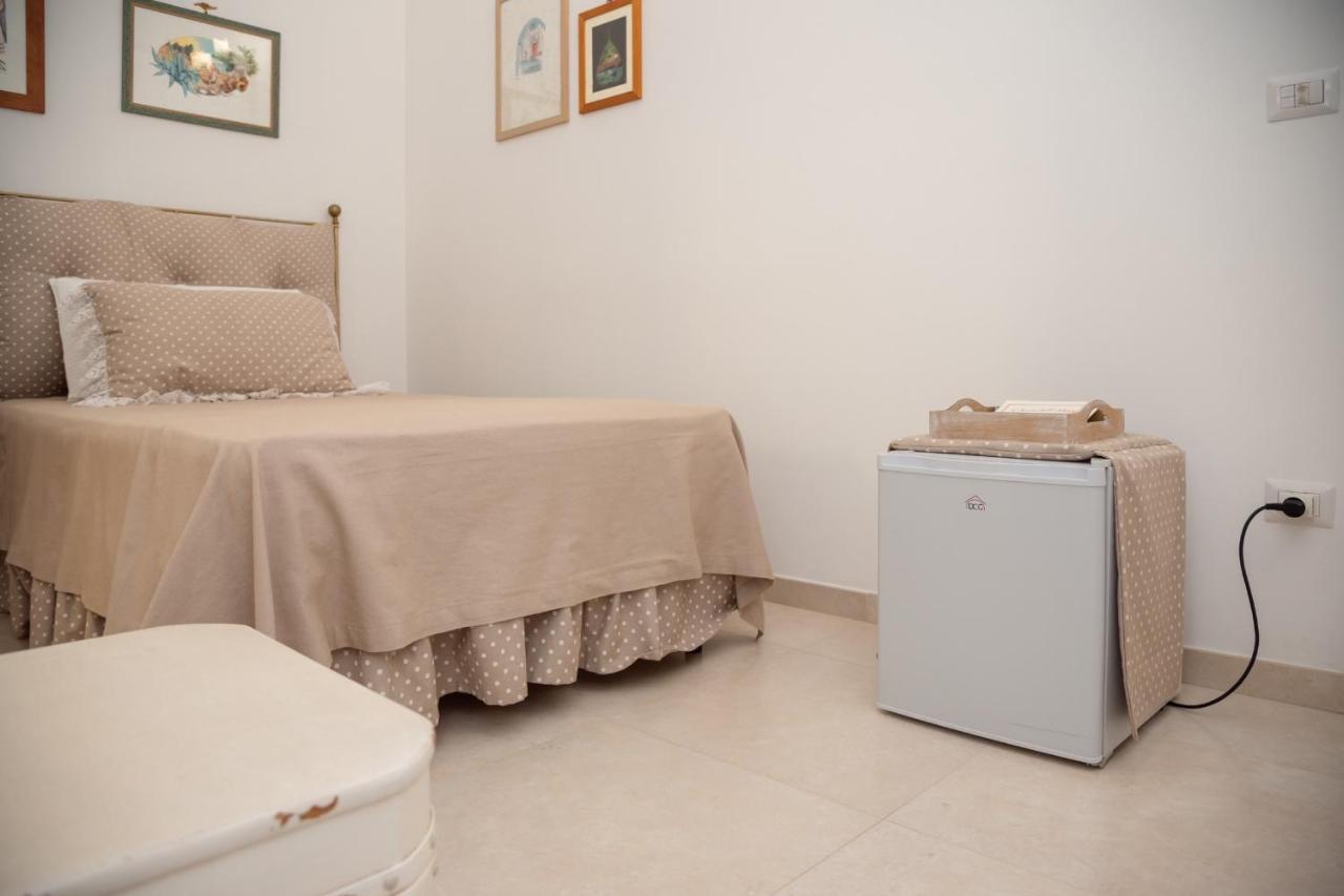 L'Arco Dell'Abate Bed & Breakfast Oria  Eksteriør bilde