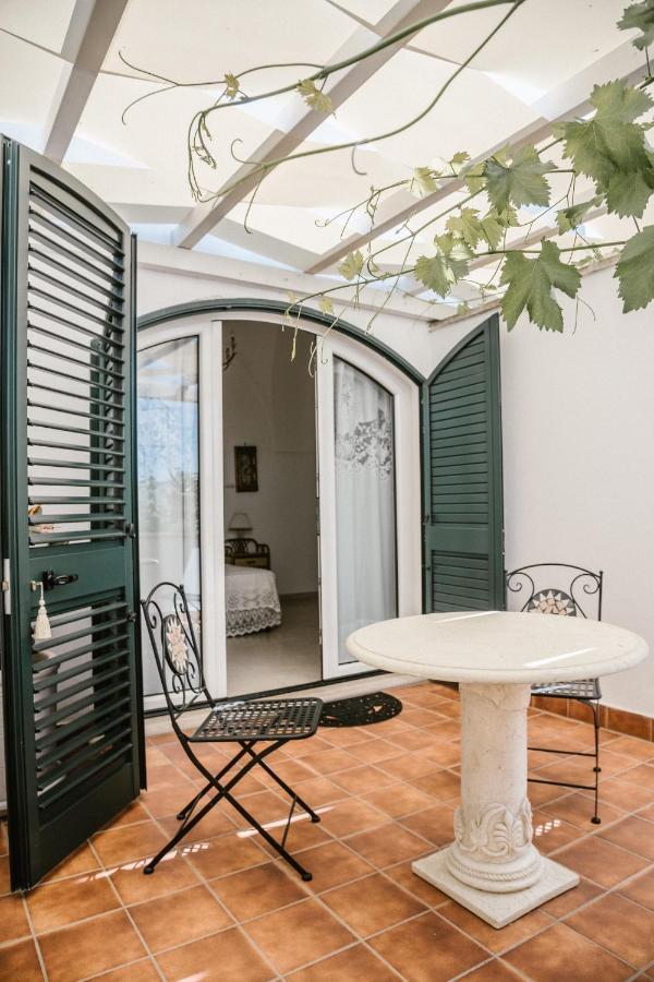 L'Arco Dell'Abate Bed & Breakfast Oria  Eksteriør bilde