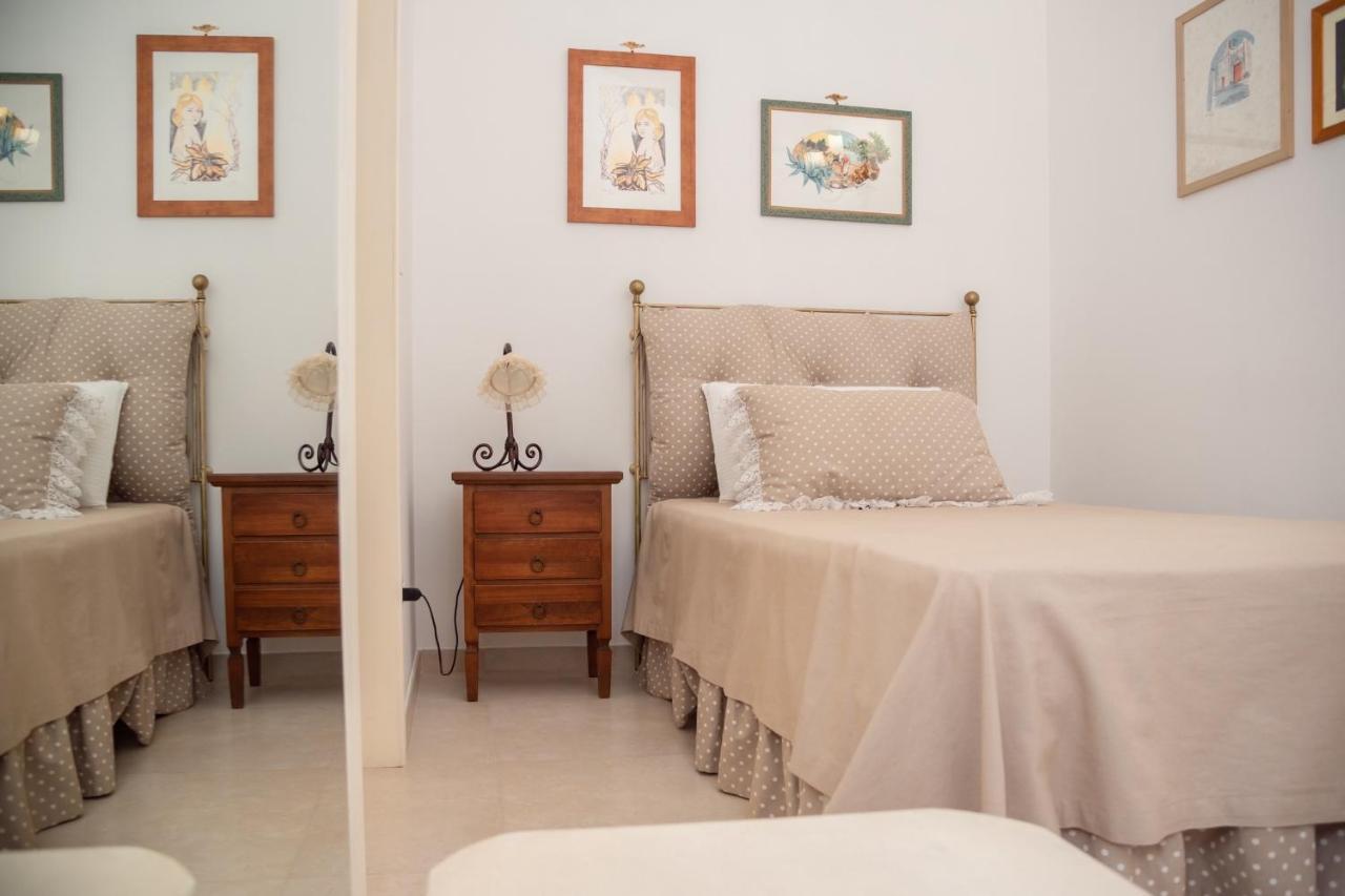 L'Arco Dell'Abate Bed & Breakfast Oria  Eksteriør bilde